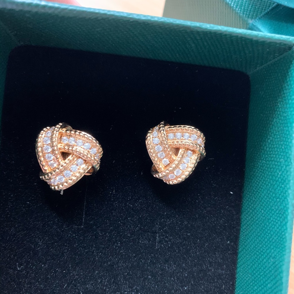 Silver earrings - Picture 3 of 11